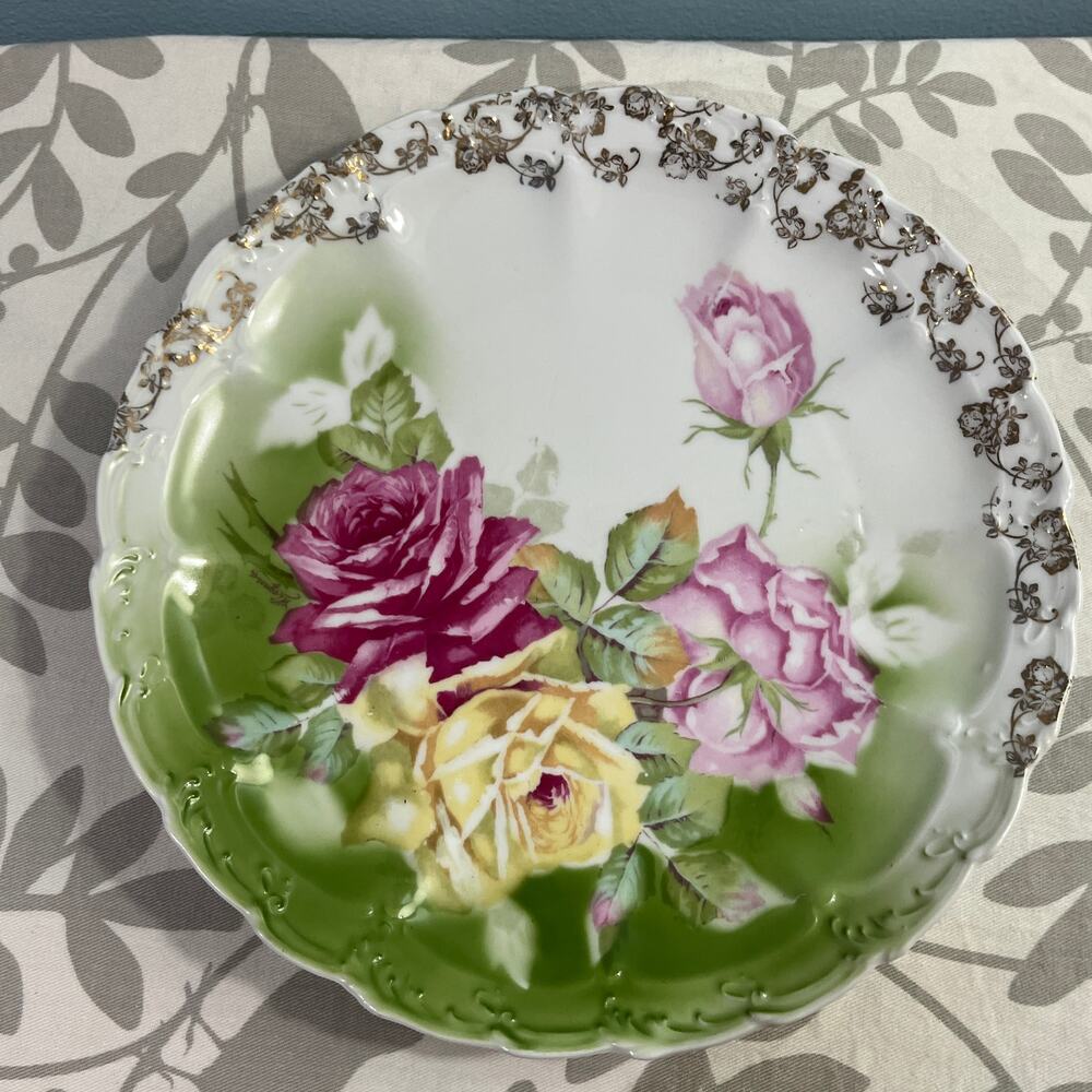 Vintage Weimar Germany Hand Painted Rose Cabinet Plate Green Border Gold Trim